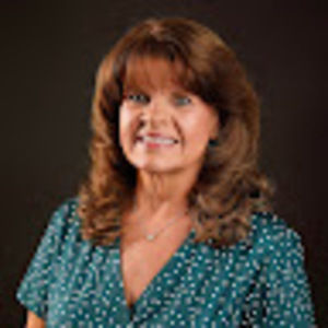 Meet your Posher, Linda